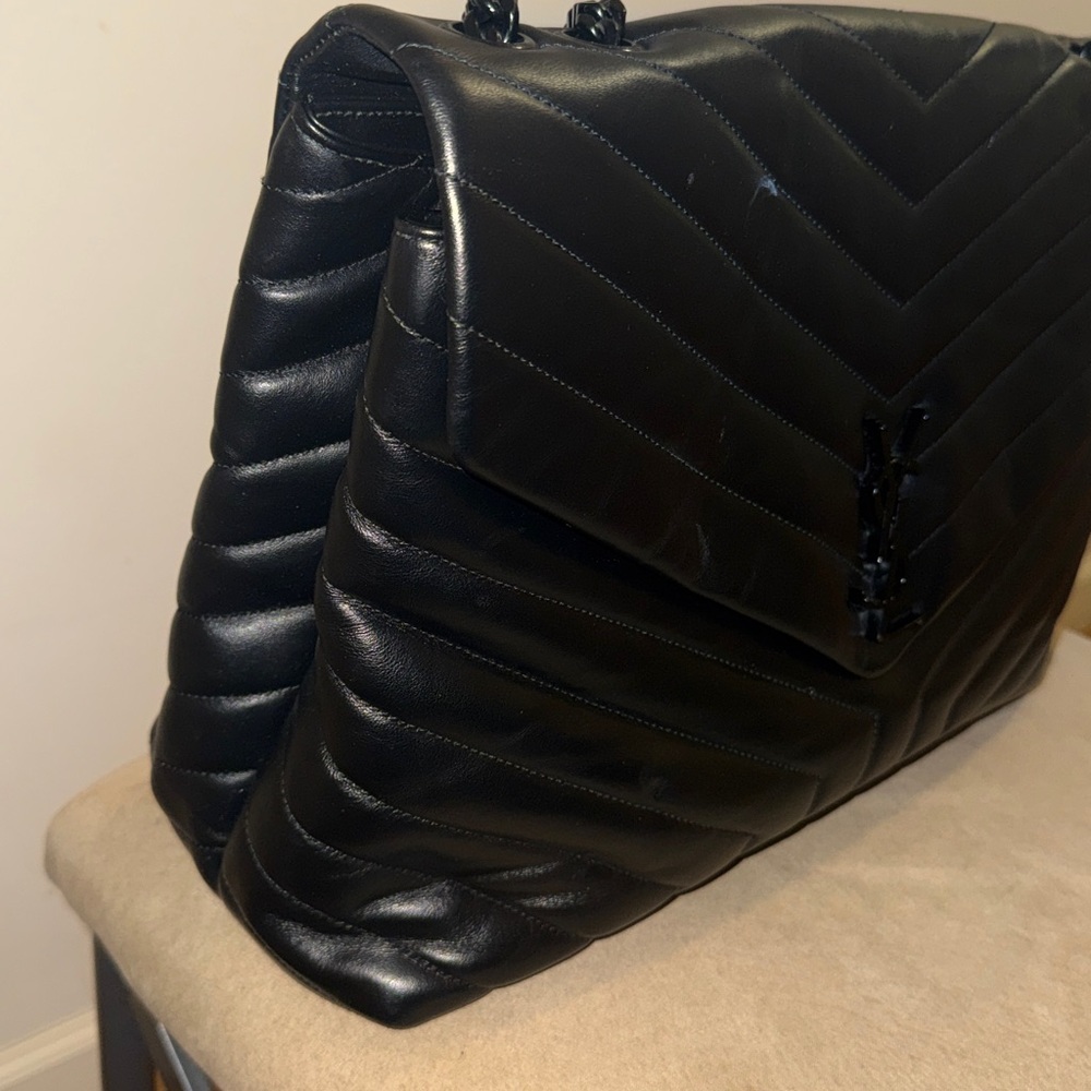 Yves Saint Laurent Black Chevron Shoulder Bag - Picture 4 of 15
